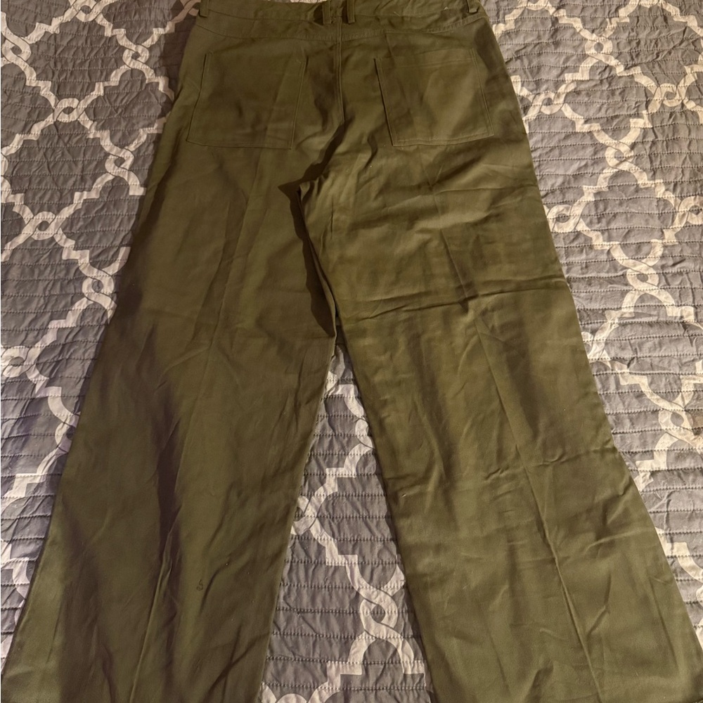 Men's Classic Olive Cargo Pants